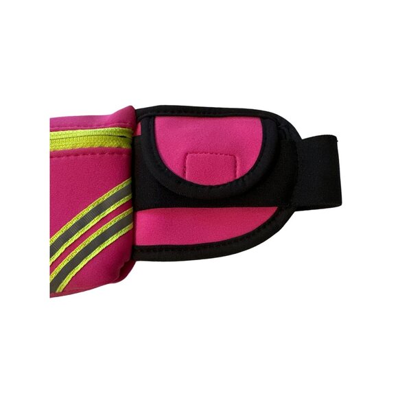 💖Akendo Running Belt With Reflective Stripes For Phone/Keys - Adjustable Waist - Picture 4 of 5